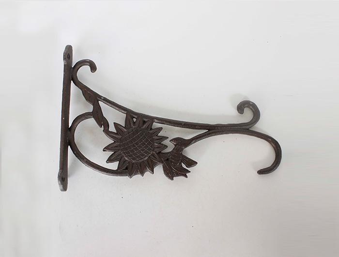 Cast Iron Corner Hook AI07107